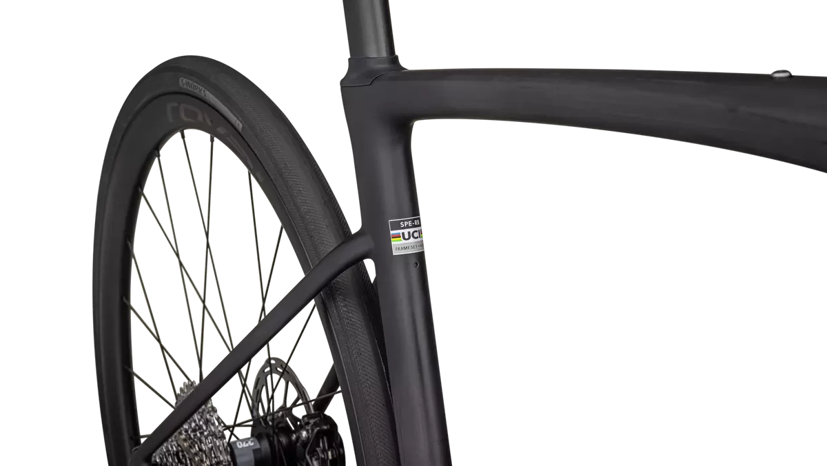 Roubaix SL8 Expert - SRAM Rival eTAP AXS