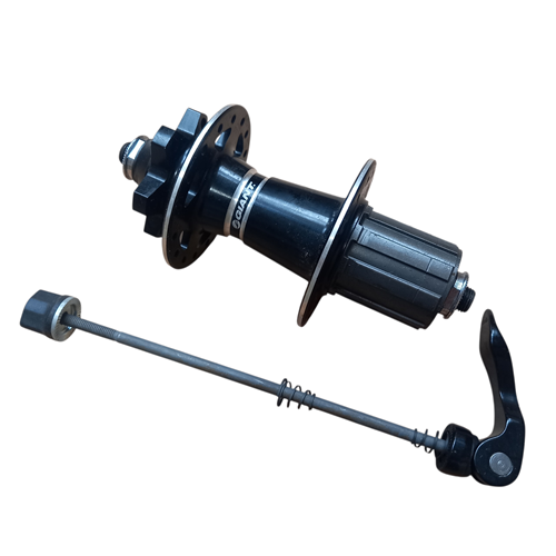 GIANT REAR HUB PXC 32X135 BLK WITH LOGO