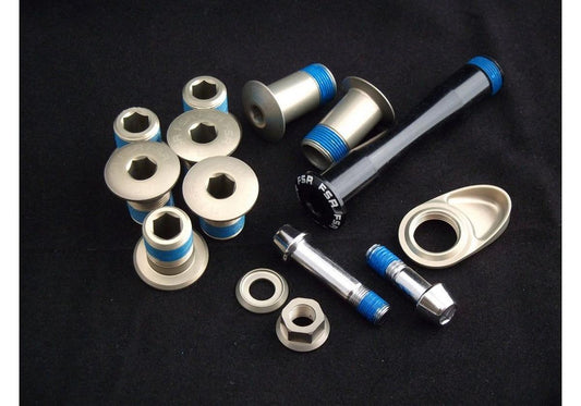MY11/12 DEMO BOLT KIT