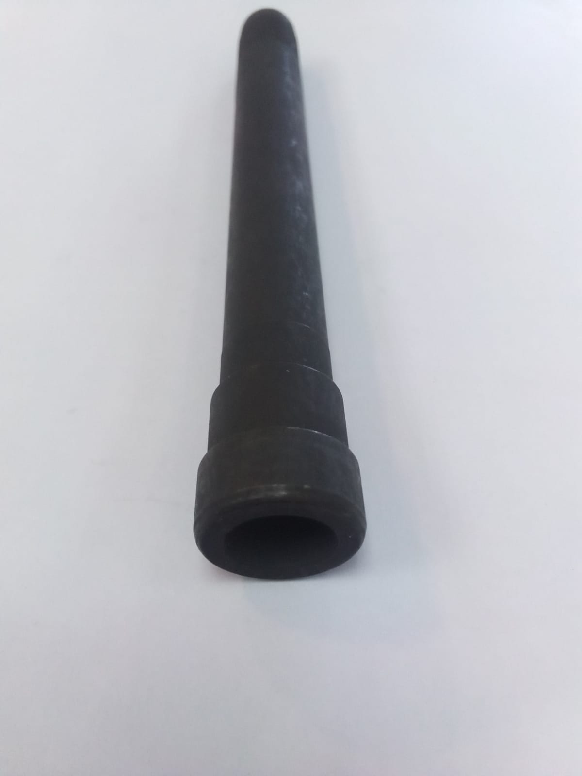 GIANT R29 28H HUB AXLE 142MM MY20